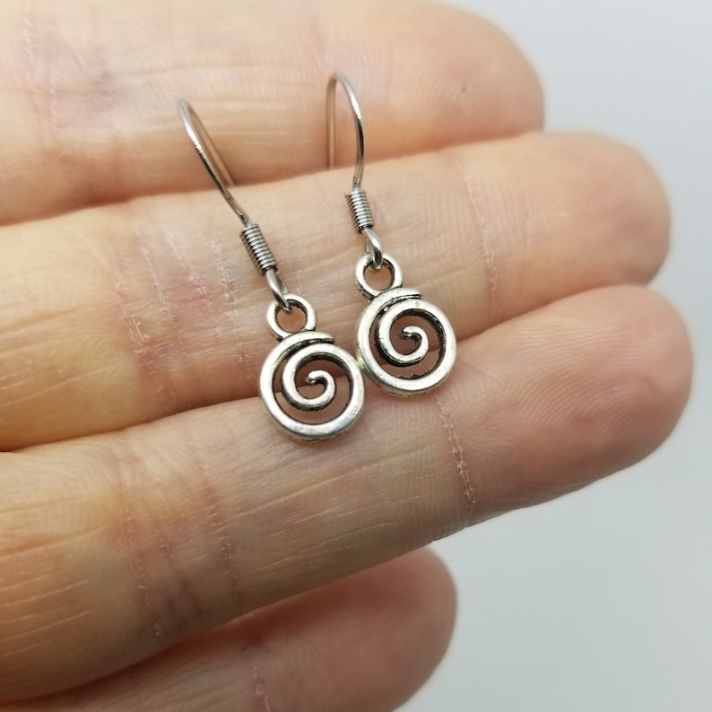 Petite Silver Spiral Vortex Charm Earrings /& Necklace Set or Separate Retro Jewelry