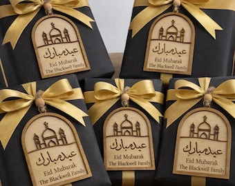 Personalized Eid Mubarak Wooden Gift Tag | Mosque Silhouette