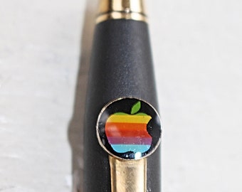 Apple Computer Logo Graphite Casing Felt Tip Pen in color Black - Vintage from 1980s, Rainbow Apple with Bite Logo