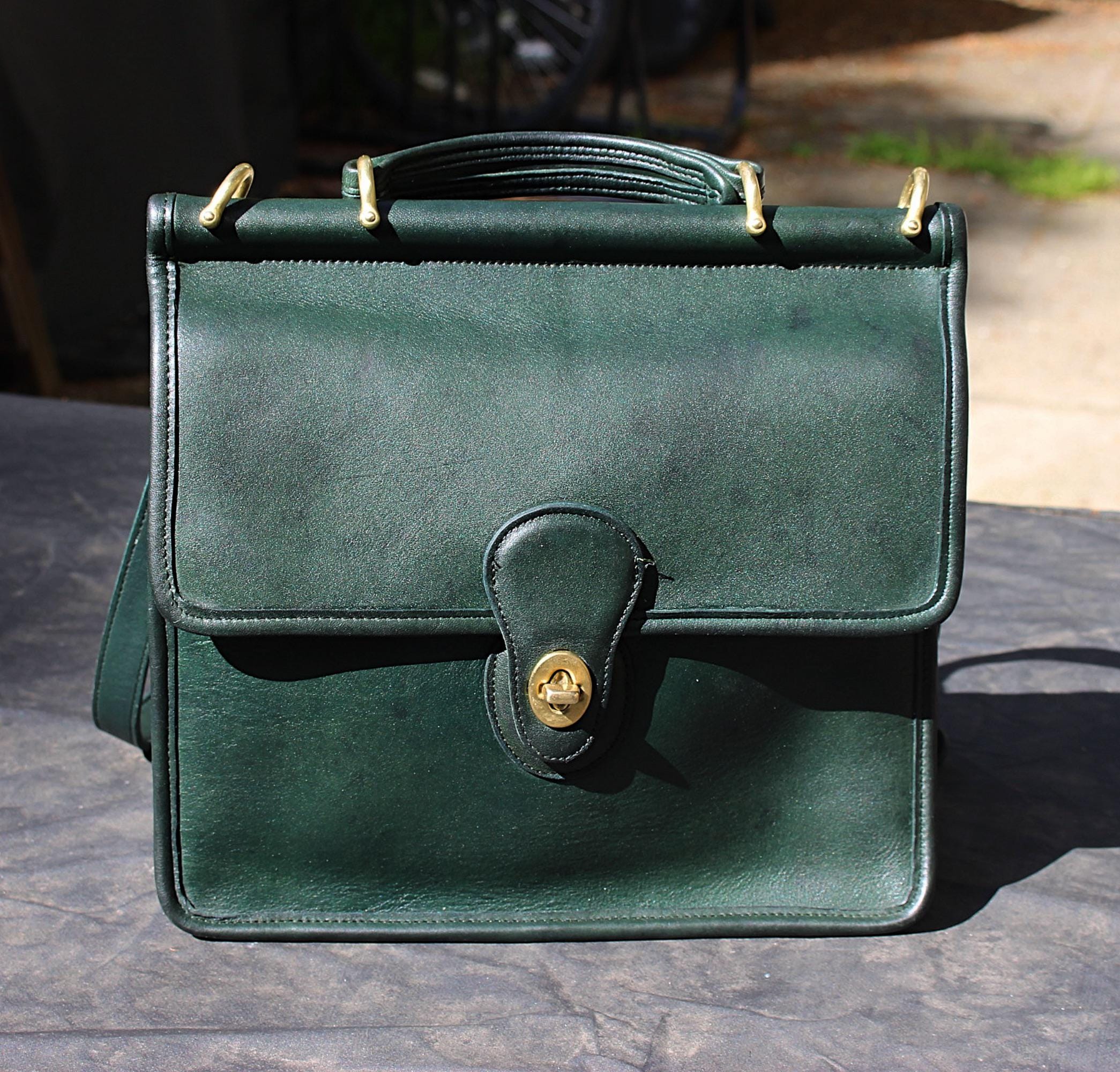 バッグ Vintage Coach Leather Buckle Bag Green Vintage 90s Coach Pistachio Buckle Bag #4157  Made in Costa