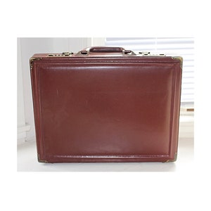 vintage Amiet Combinaison Serrure Porte-documents en couleur Marron/Bourgogne - Excellent - Unisexe, Rembourré, années 1980 - Organisateur interne, Pieds