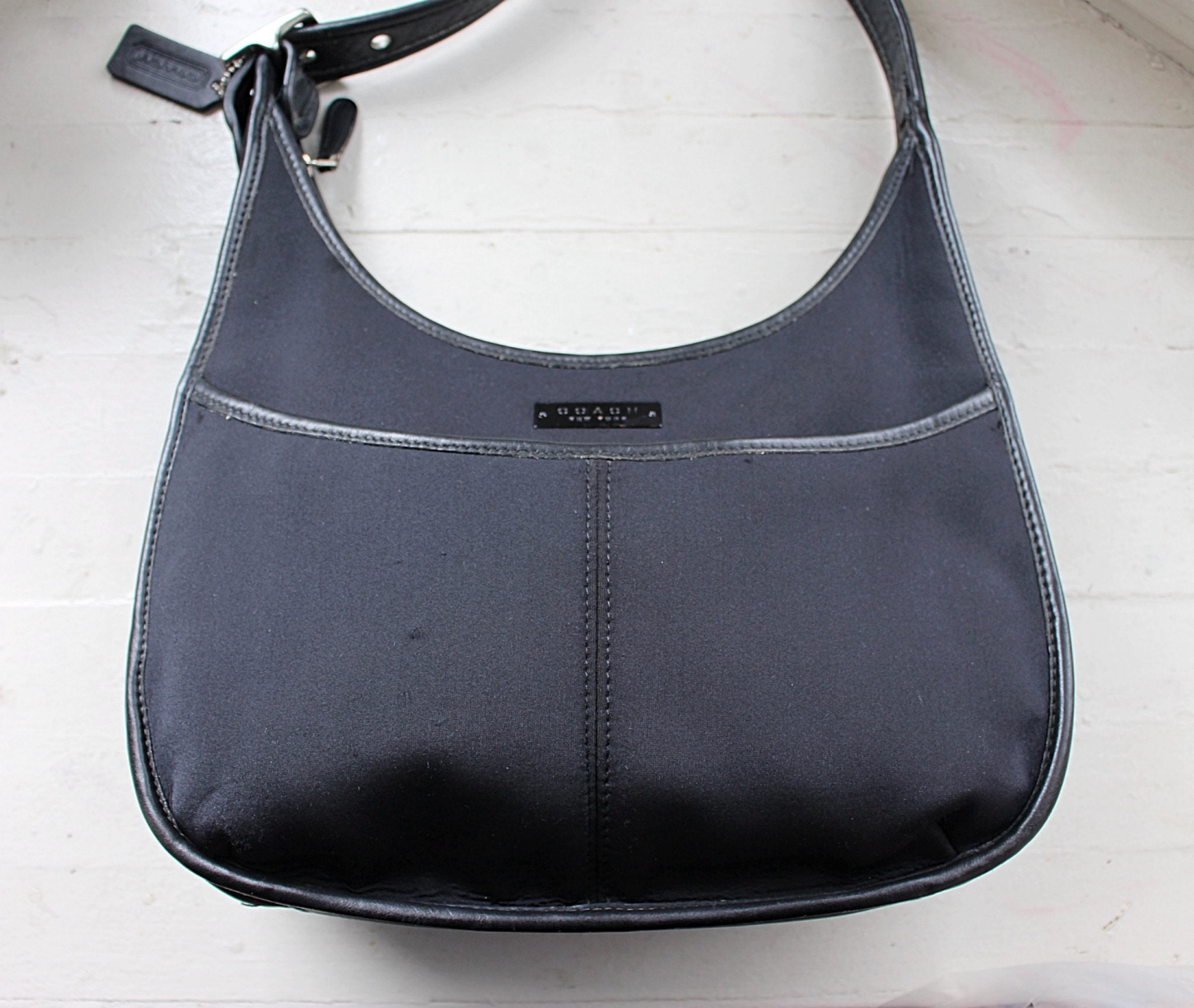 Coach Vintage - Ergo Neo Pocket Zip Hobo #6203 in Black With Coach Vintage - Ergo Neo Pocket Zip Hobo #6203 in Black With