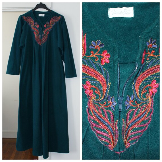 Vintage 1970s Vanity Fair Robe, Full Zip, Embroide