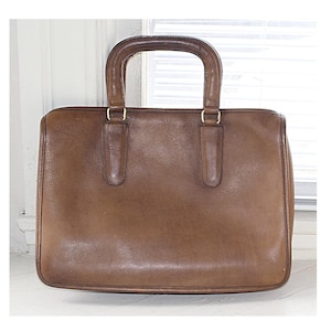 Coach Vintage - Putty 1980s Slim Satchel - Very Early 0001 Serial -  Made in United States - Serial 0001-943 - Bonnie Cashin Style, Square