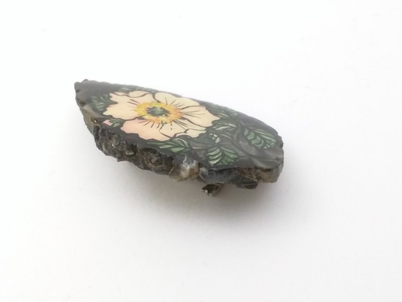 England Glass. A rare old brooch
