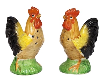 Rustic Rooster Ceramic Shakers | Farm Kitchen Tableware | Vintage Chicken Bird Salt Pepper Set