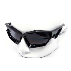 Trendy Sunglasses Y2k Futuristic Rider Sunglasses Men Women Unisex Rave Techno Fashion Glasses Stocking Stuffers Christmas Gifts