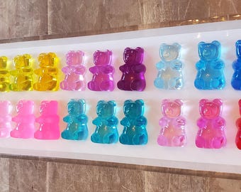 Vibrant Modern Gummy Resin Bear Wall Art - Contemporary Pop Design, Kids Room Decor, Kitchen Art, Gift For Candy Lovers