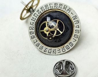 Steampunk Pin With Watches Mechanisms Parts, epoxy, stainless steel - workshop MyMirror, steampunk girl style