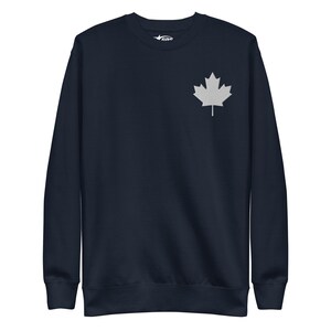 Canada Maple Leaf Unisex Premium Sweatshirt – Vit Broderad Minimalistisk Heritage Crewneck