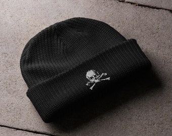 クロスフィッシャーマンビーニー 刺繍入り十字架 - 救いの神聖な