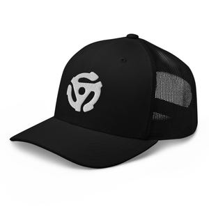 45 RPM Trucker Cap Embroidered Record Adapter – Vintage Music Lover Hat for DJs & Vinyl Collectors