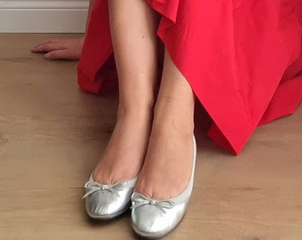 Buffalo London Silber Leder Ballerinas / Metallic Leder Ballerinas / Silber Leder Ballerinas