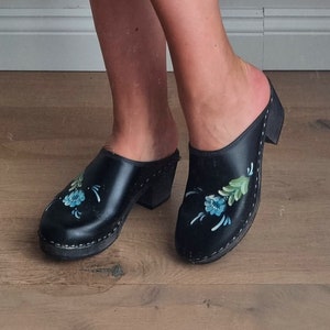 Hand Painted Wedge Clogs / Wooden Platforms Chunky Heels / Y2K Clogs / Wood Soled Clogs / Black Leather Wood Clogs / Hand Made Shoes