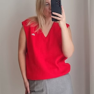 Feito na Espanha Colete Lacoste / Colete Vermelho Unissex / Lacoste Old School / Colete Vermelho Oversized / Suéter Vermelho / Suéter Lacoste /Colete Lacoste Unissex