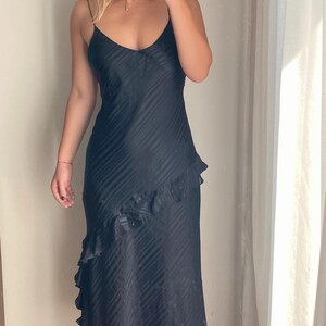 knee length dresses for ladies Sarta Lace Maxi Dress