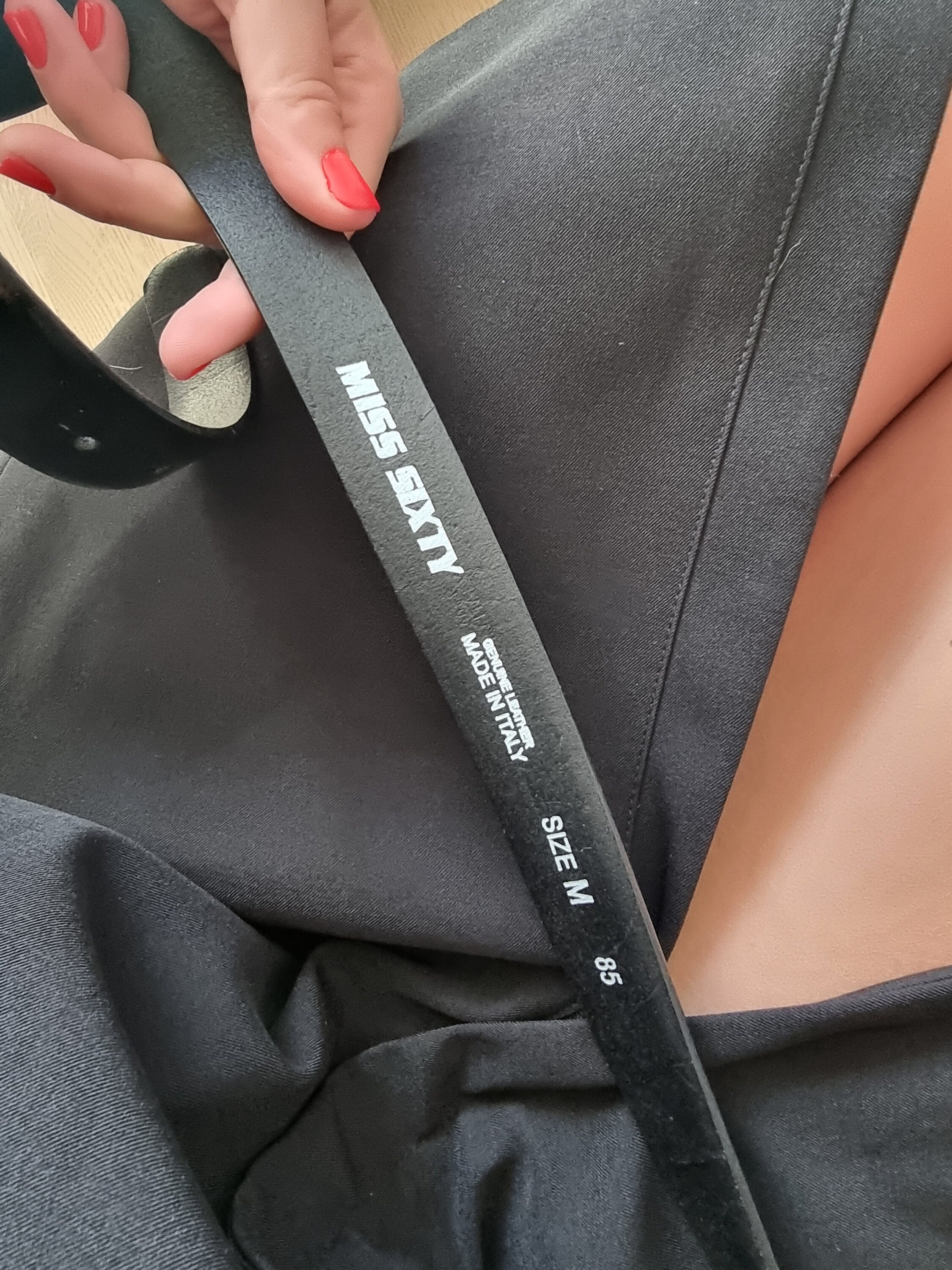 Made in Italy Miss Sixty Rose Leather Belt / Black Leather  display picture 1