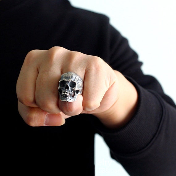 Anillo de de ley con calavera para hombre mujer joyería - Etsy España