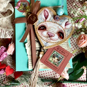 Decorazione con ritratto di Alice nel Paese delle Meraviglie, Pastel Punk, Coniglio Bianco. Ornamento di San Valentino per albero di Natale dipinto a mano. Decorazione artistica originale