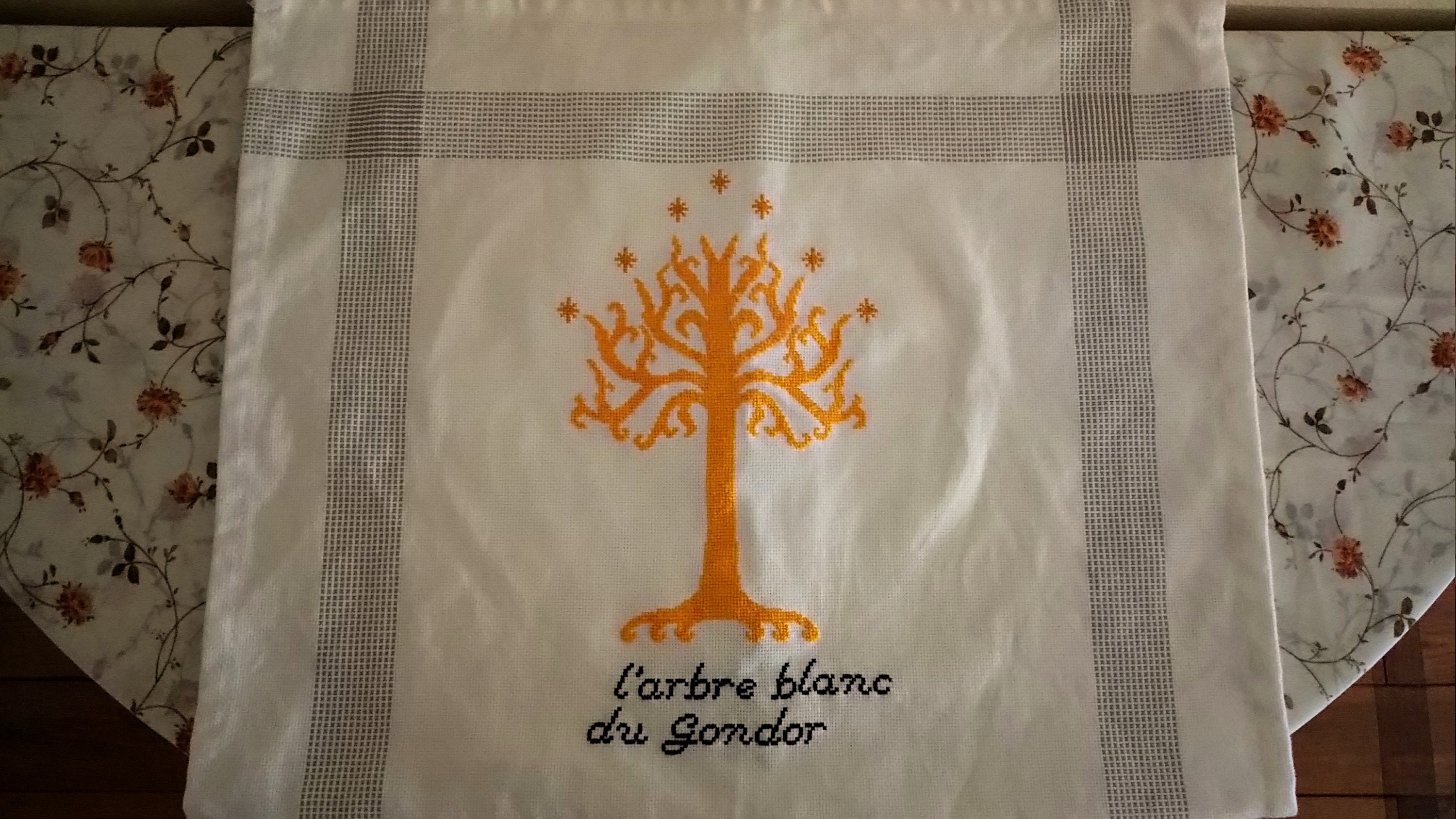 Torchon L'arbre Blanc Du Gondor