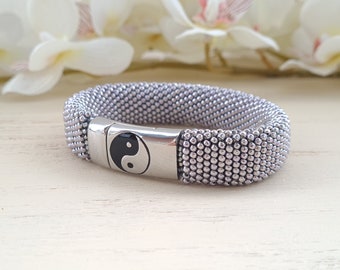 Yin yang bracelet Unisex chunky bracelet Silver bead bracelet Crochet seed bead rope His and her bracelet Friendship bracelet Cuff bracelet