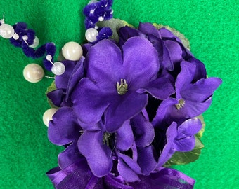 African Violet Corsage with magnet backing, violet flower corsage for ceremony, funeral, bridal shower, formal event, purple corsage, DST
