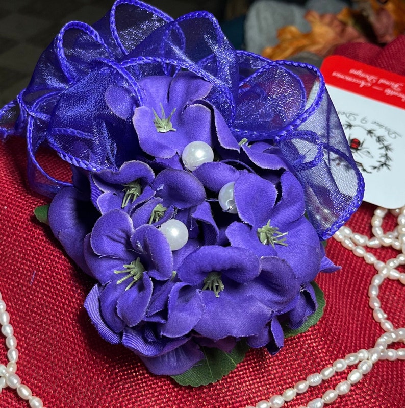 African Violet Corsage/Sorority Corsage/Ceremony Corsage/Purple Corsage/made to order corsage/crossing gift/DST gift image 5
