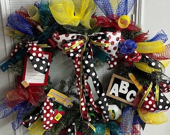 School Teachers Wreath/ Educator Wreath/School Door Wreath/School Wreath