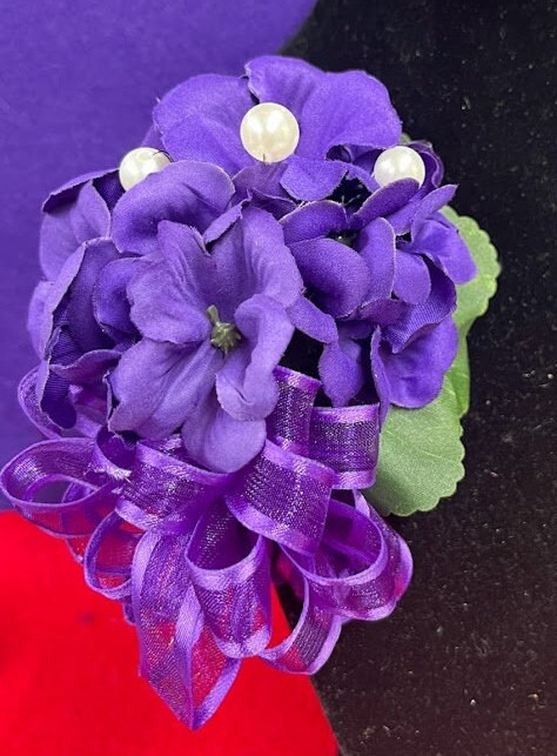 African Violet Corsage/Sorority Corsage/Ceremony Corsage/Purple Corsage/made to order corsage/crossing gift/DST gift image 1