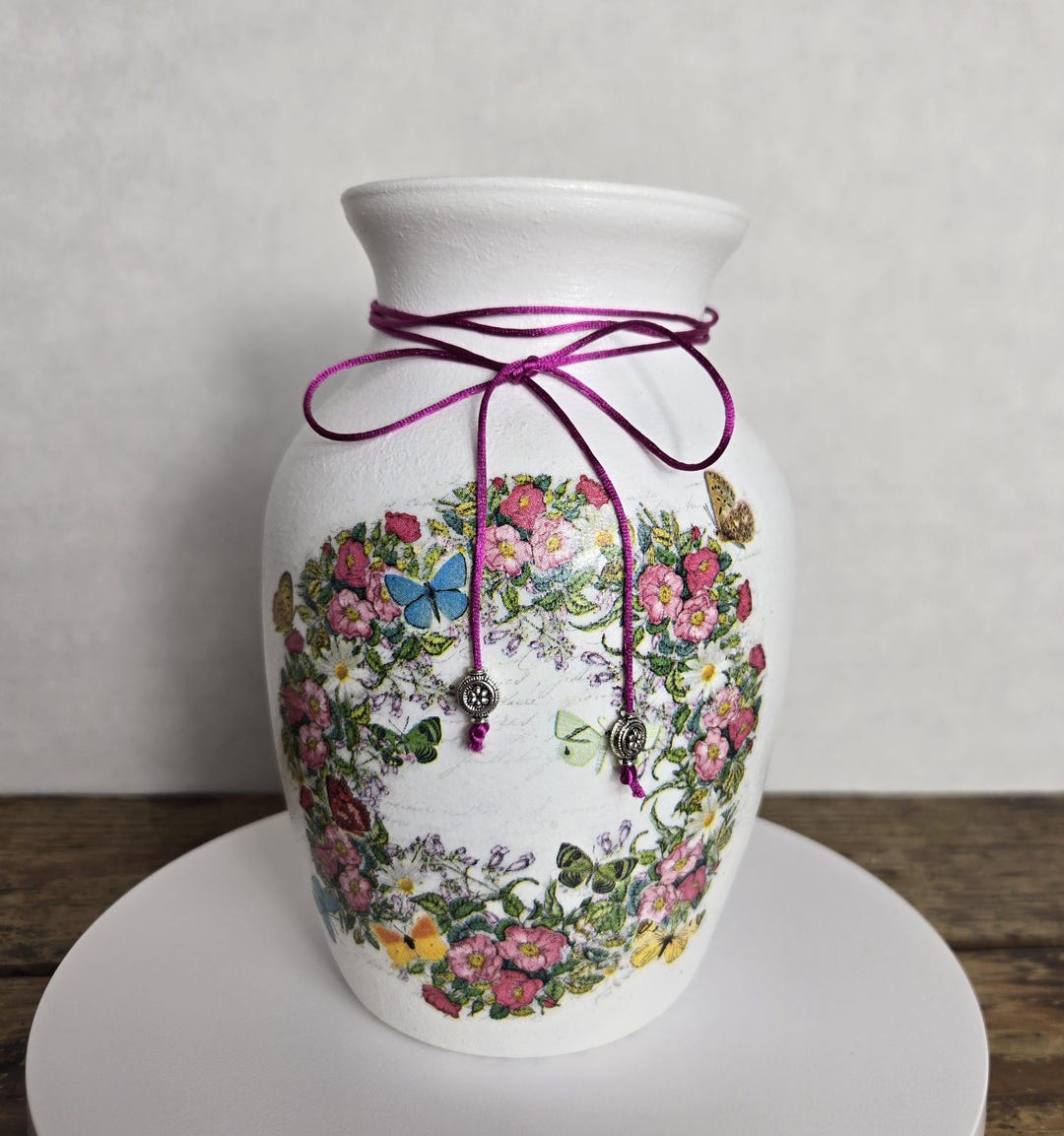 String Wrapped Vase Floral Butterfly Wreath Glass Vase, Pink Satin String With Metal Accent ...