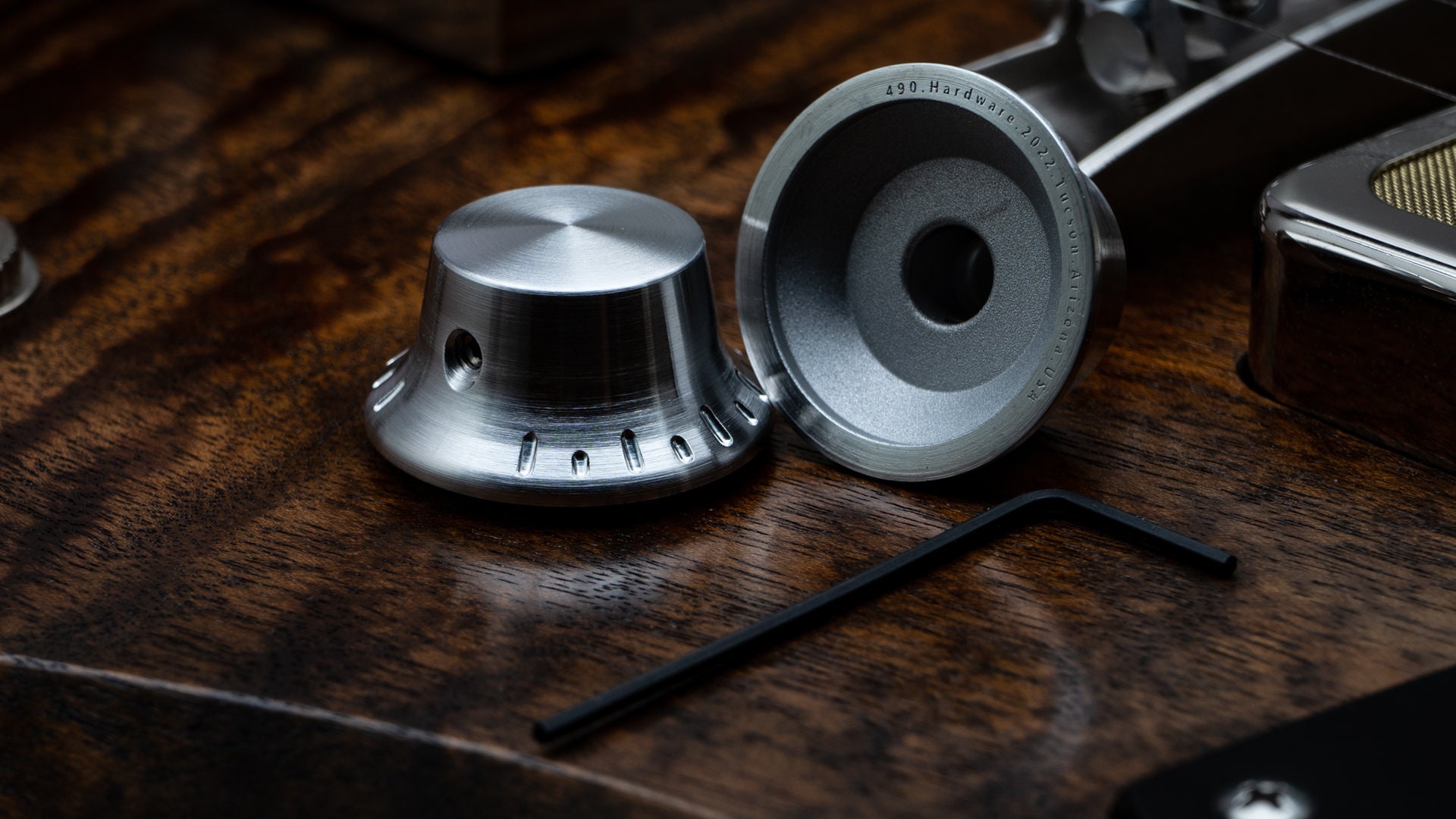 Aluminium Bonnet Bell Knob by 490 Hardware,  Guitar Amp Pedal knobs