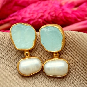 Raw Aquamarine and Freshwater Pearl Stud Earrings, Handmade Gold-Plated Jewelry, Unique Gift Idea for Women, Elegant Minimalist Earrings