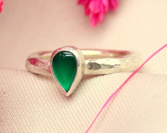 Emerald Ring | Antique Ring | Vintage Ring | Antique Emerald Ring | Antique Rings | Green Vintage Ring | Created Emerald | Mothers Day