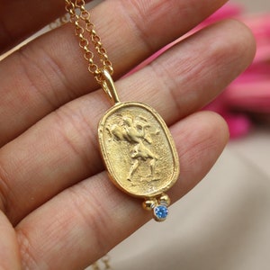 Handgemachte Artemis griechische Jäger Göttin Silber Halskette, vergoldete Münze Anhänger, antike griechische Mythologie Schmuck, einzigartiges Geschenk für Sie oder Ihn