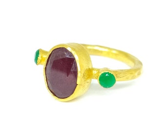 Robijn ring massief zilver | 925 kt sterlingzilver | 24-karaats goud op | Rode stenen ring | Authentieke ring | Minimalistische ring | Natuurlijke robijnzilveren ring