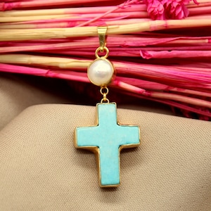 Türkis und Perle Kreuz Anhänger Silber | 925K Sterling Silber | Geschenke für Sie | Ein gehämmertes Türkis Anhänger in Form eines Kreuzes
