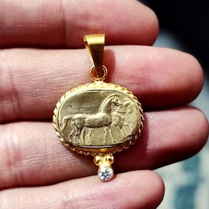 14k Solid Gold Vintage Horse Roman Coin Pendant Christmas Gift
