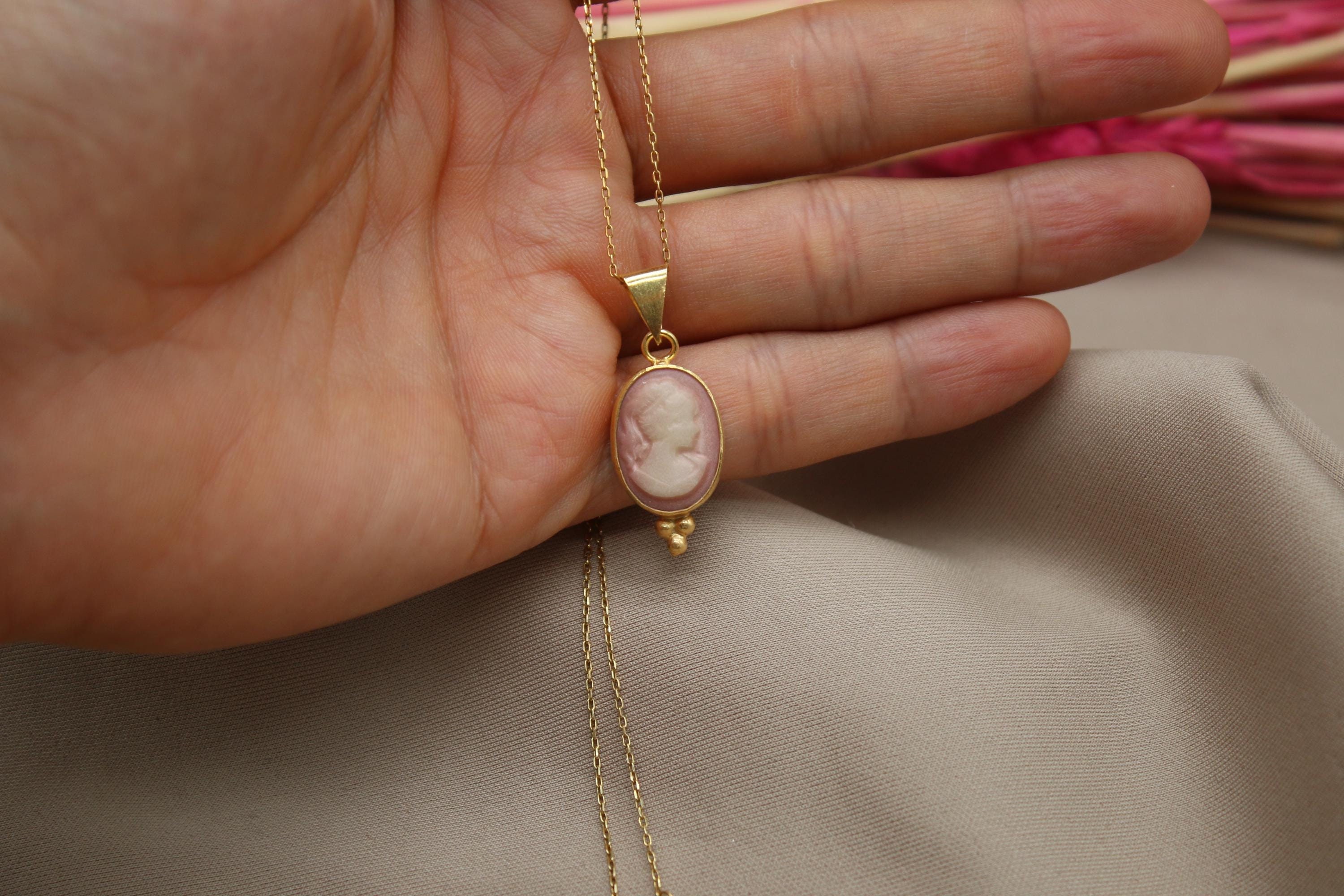 Collar de plata con camafeo de la victoria, colgante chapado en oro de 45 cm, regalo de joyería hecho a mano, collar de estilo vintage, regalo único para el Día de la Madre.