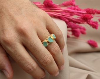 Embrace Nature’s Beauty: Multi-Stone Raw Emerald Silver Rings as the Perfect Handmade Christmas Gift