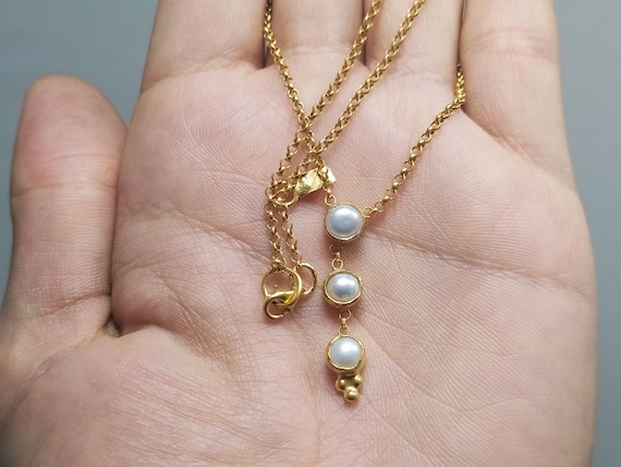 Pearl Necklace Gold Initial Single Pearl Personalized Necklace Bridesmaid Gift Necklace Bridesmaid Proposal Necklace HP1