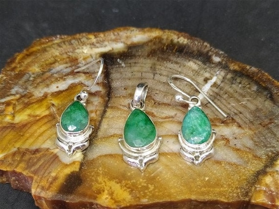 Natural Emerald Earrings And Pendant | 925K Sterling Silver | Ancient Roman Art | 24k Gold Over  | Authentic set | Dainty set | By Artsmyrna