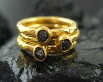 14k Solid Gold Rough Black Diamond Ring | Rough Diamond Ring | Alternative Engagement Ring | Diamond Stacking Ring | Raw Diamond Ring