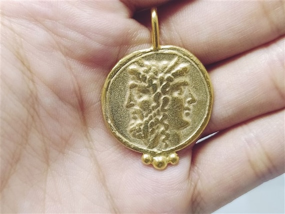 Gott Janus Intaglio romische Munze Anhanger Silber 925K Sterling Silber Antike Romer Silber 24 ubergold Muttertagsgeschenk Von Artsmyrna Etsy