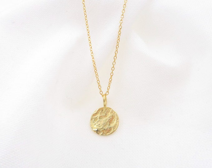 18k Solid gold necklace 1 cm Round disc hammered Necklace • Coin necklace, Solid gold Necklace for Women • Gold medallion gift for woman