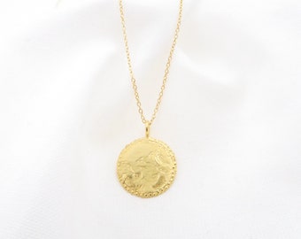 Collana in oro massiccio 18k • Collana martellata a disco rotondo da 1,5 cm • Collana con monete, ciondolo in oro per donna • Medaglione d'oro regalo per donna