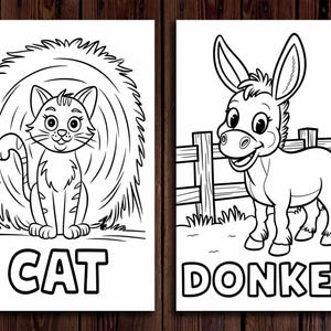 K&ouml;nnte beinhalten: Zwei Schwarz-Wei&szlig;-Illustrationen auf wei&szlig;em Papier. Die erste zeigt eine Katze vor einem Heuballen mit dem Wort "CAT" darunter. Die zweite zeigt einen Esel in der N&auml;he eines Zauns mit dem Wort "DONKEY" darunter. Bilder zum Ausmalen.