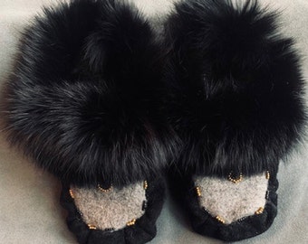 Children's Size 11 Moccasin slippers