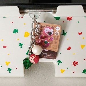Portachiavi con ciondolo a forma di mini Amiibo di Animal Crossing, con tappo antipolvere
