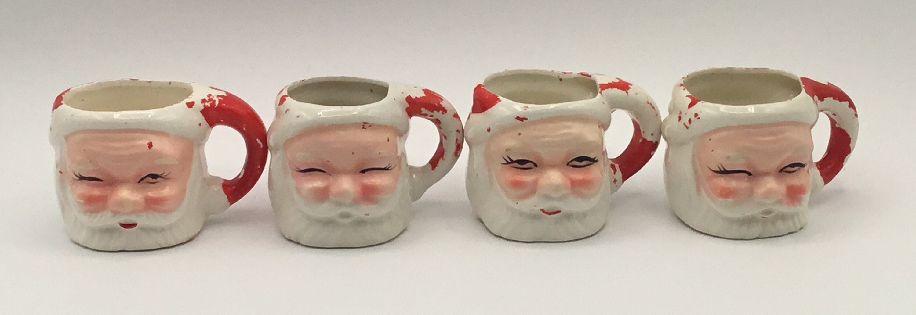 mini christmas mugs