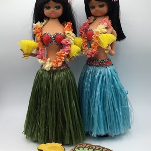 Vintage Hawaiian Hula Voguemont Style Dolls with Hang Ten Astray/Wall Decor